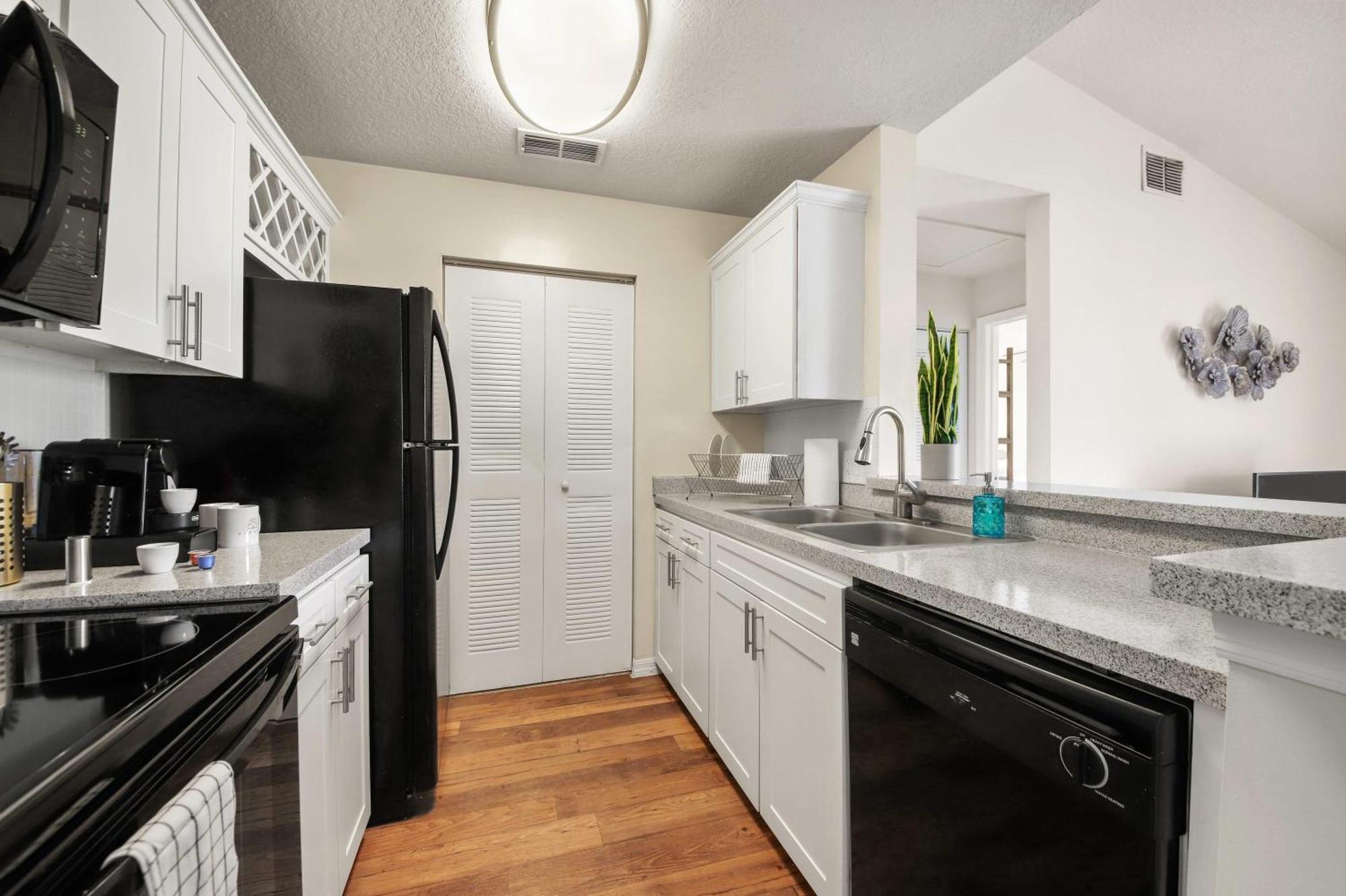Beautiful 2Br W Balcony Pool Gym Tennis Bradenton Luaran gambar